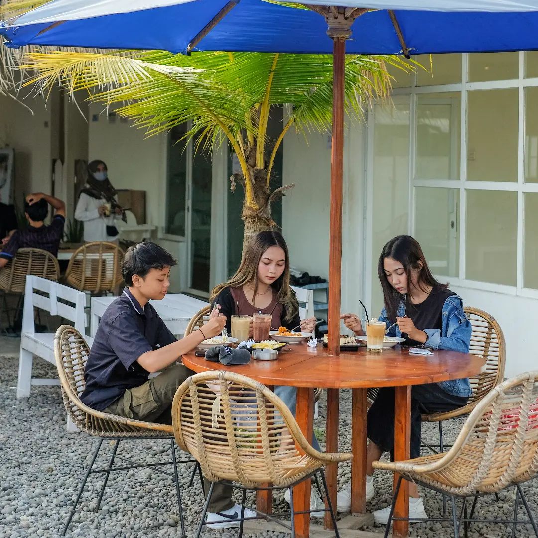 Rekomendasi Kafe di Dekat Kampus UAD, Cocok untuk Nugas Sekaligus Nongkrong